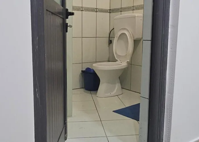 Robi's Nocleg ze śniadaniem Wlora